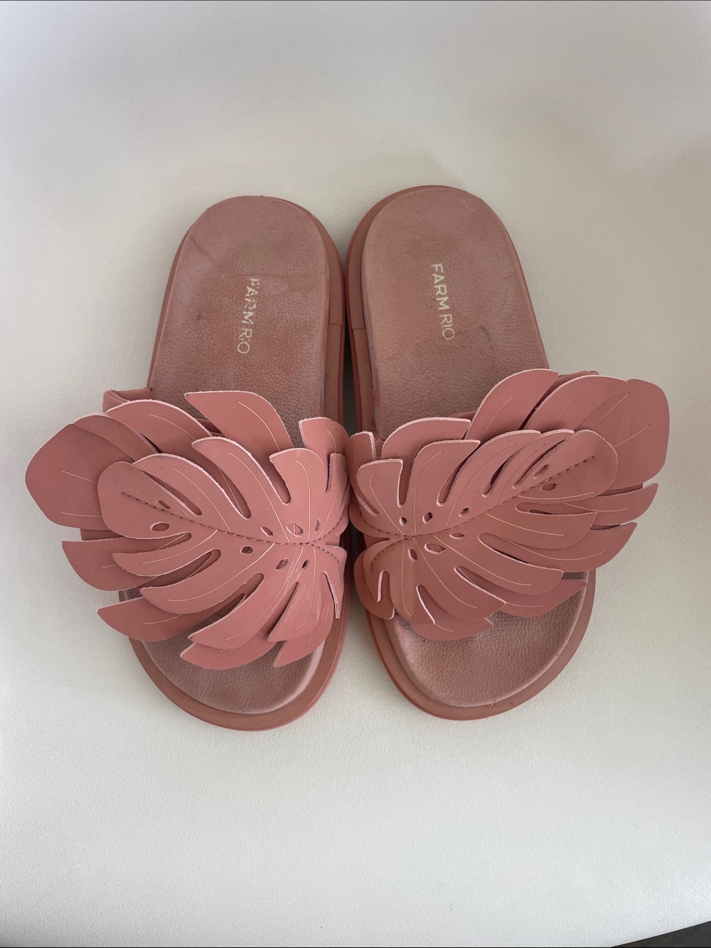 FARM Rio Monstera Leaf Slide Sandals size 8